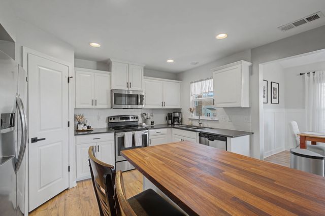 515 Avondale Park Blvd, Nashville, TN 37221