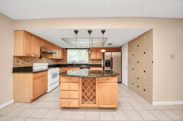 12707 Corona Lane, Houston, TX 77072