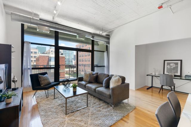 1530 S State Street 415, Chicago, IL 60605