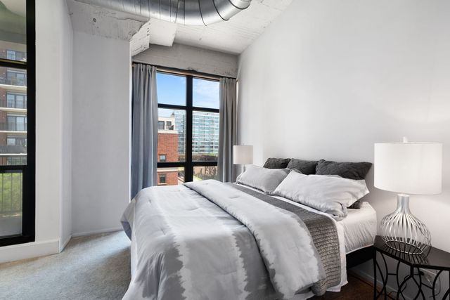 1530 S State Street 415, Chicago, IL 60605