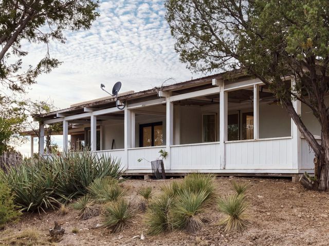 1889 Conejo Dr, Santa Fe, NM 87505