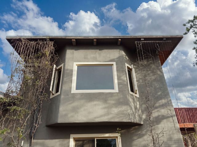 1889 Conejo Dr, Santa Fe, NM 87505