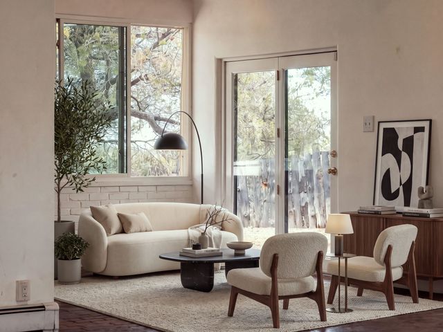1889 Conejo Dr, Santa Fe, NM 87505