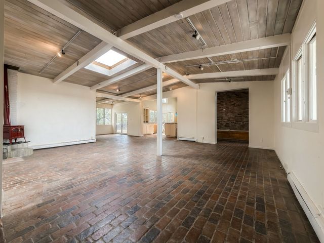 1889 Conejo Dr, Santa Fe, NM 87505