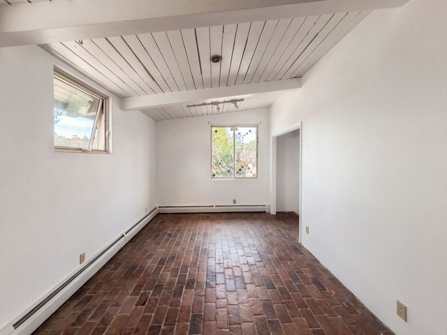 1889 Conejo Dr, Santa Fe, NM 87505