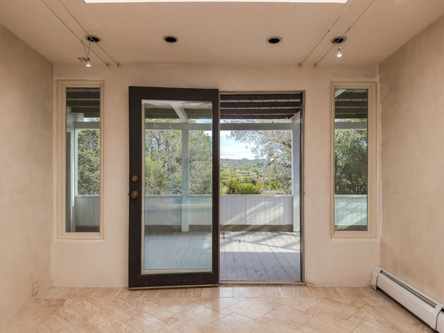 1889 Conejo Dr, Santa Fe, NM 87505