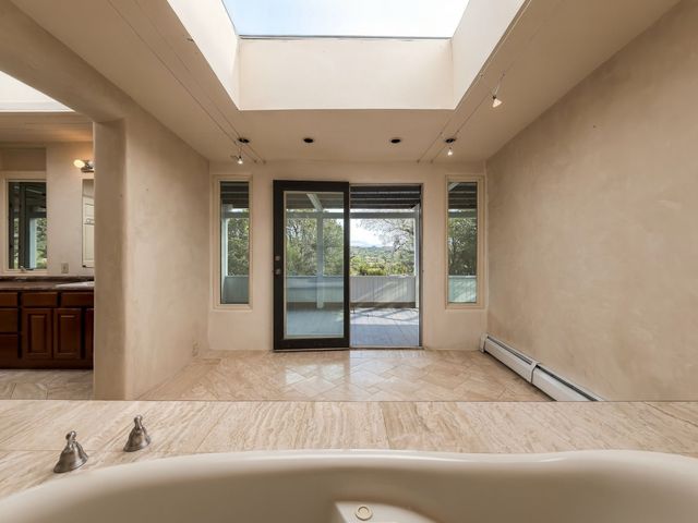 1889 Conejo Dr, Santa Fe, NM 87505