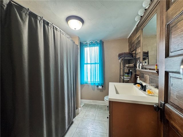735 E Maiden St, City Of Washington, PA 15301