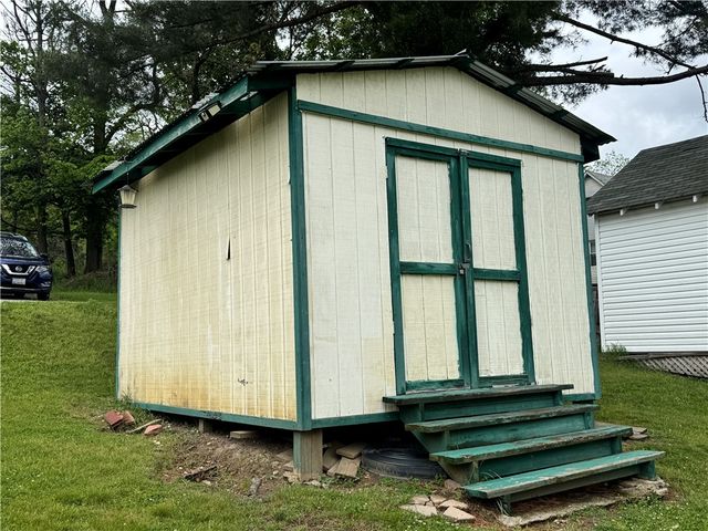 735 E Maiden St, City Of Washington, PA 15301