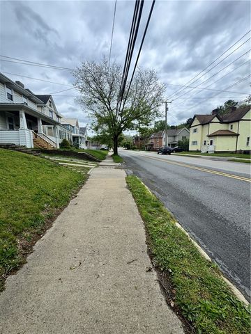 735 E Maiden St, City Of Washington, PA 15301