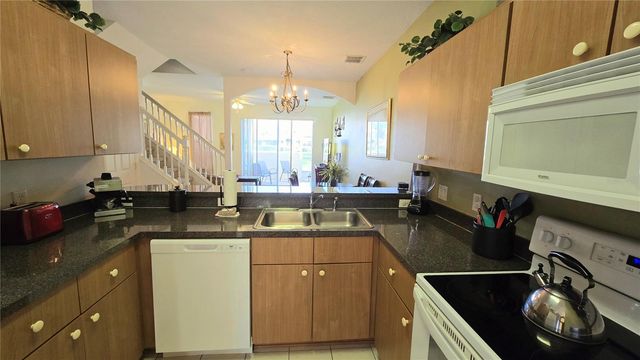 1213 SOUTH BEACH CIRCLE, Kissimmee, FL 34746