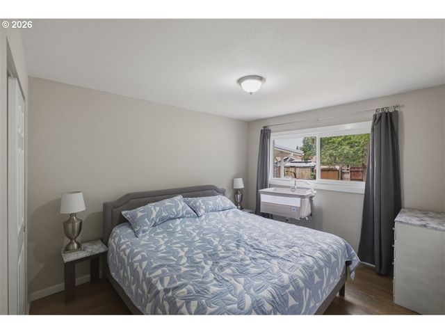 256 Gregory Ln Se, Salem, OR 97302