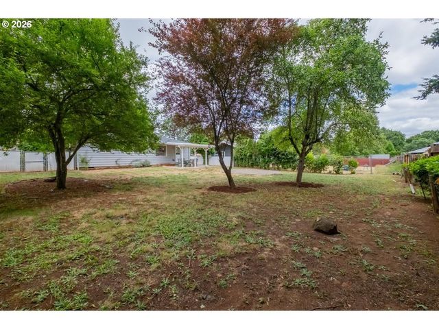 256 Gregory Ln Se, Salem, OR 97302