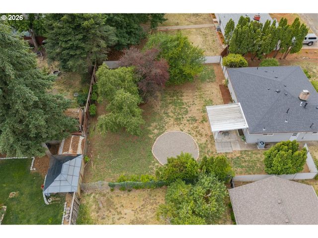 256 Gregory Ln Se, Salem, OR 97302