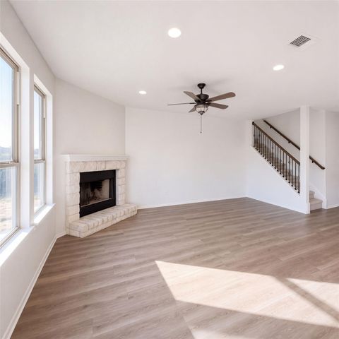 188 Green Egret WAY, Leander, TX 78641