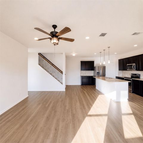 188 Green Egret WAY, Leander, TX 78641