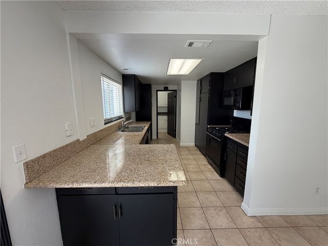 5221 Dresden Place, Riverside, CA 92505