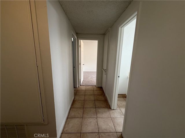5221 Dresden Place, Riverside, CA 92505