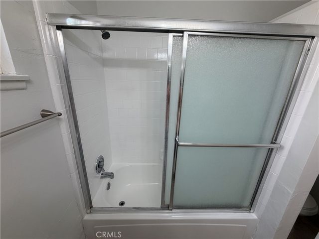 5221 Dresden Place, Riverside, CA 92505
