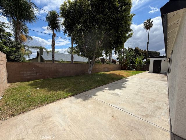 5221 Dresden Place, Riverside, CA 92505