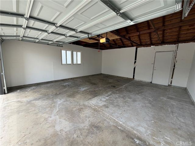 5221 Dresden Place, Riverside, CA 92505