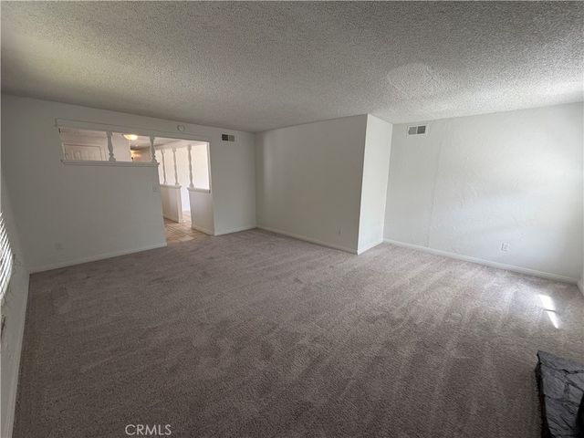5221 Dresden Place, Riverside, CA 92505