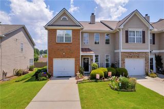 176 Oak Green Drive, Lawrenceville, GA 30044