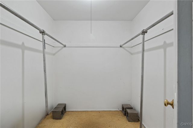 4128 Silverado Drive, Clay, NY 13090