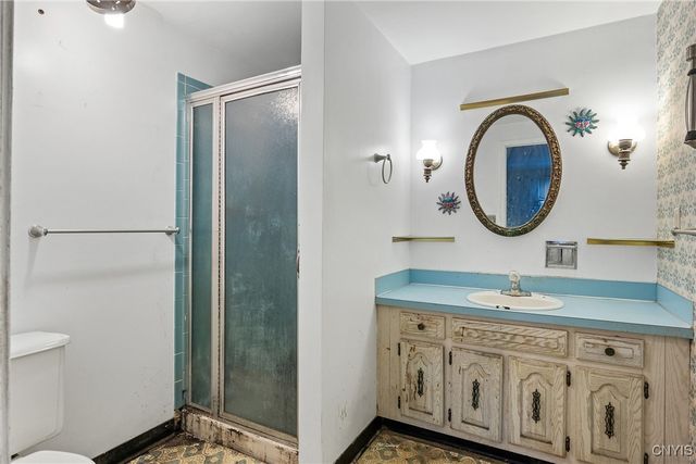 4128 Silverado Drive, Clay, NY 13090