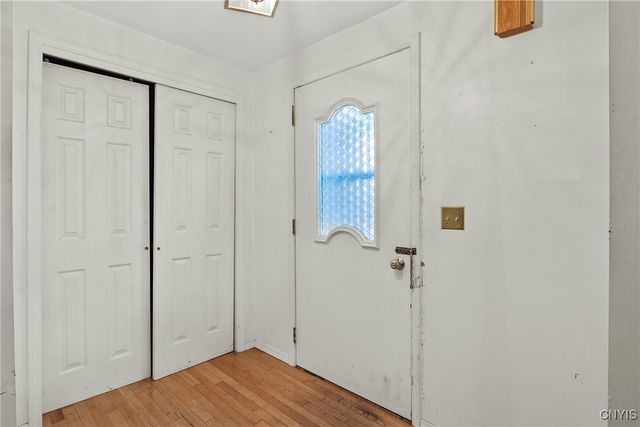 4128 Silverado Drive, Clay, NY 13090