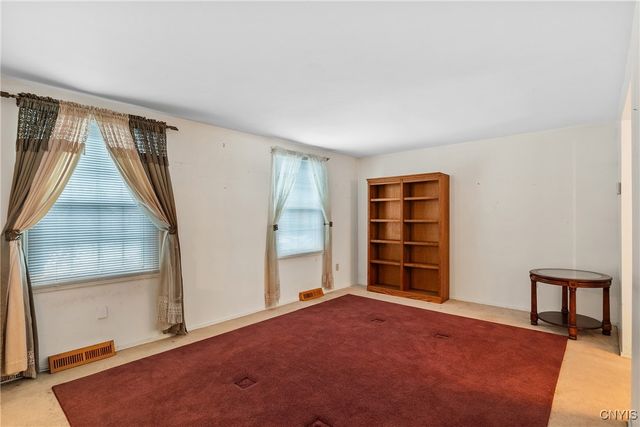 4128 Silverado Drive, Clay, NY 13090