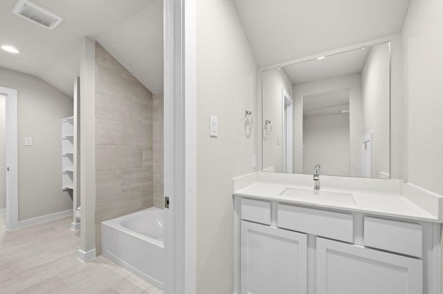 4017 Sun Burst Lane, Brookshire, TX 77423