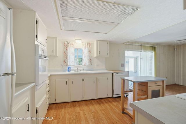 8795 Highpoint Boulevard, Brooksville, FL 34613