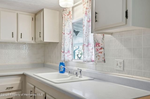 8795 Highpoint Boulevard, Brooksville, FL 34613