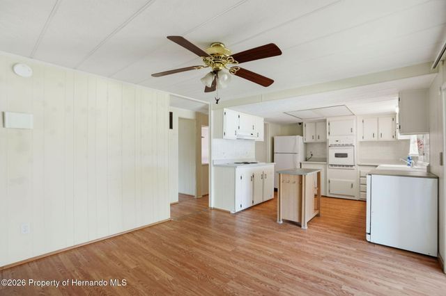 8795 Highpoint Boulevard, Brooksville, FL 34613