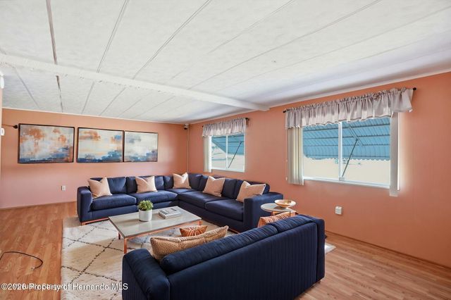 8795 Highpoint Boulevard, Brooksville, FL 34613