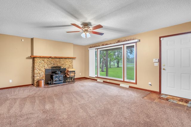 2204 S Meridian Road, Morocco, IN 47963