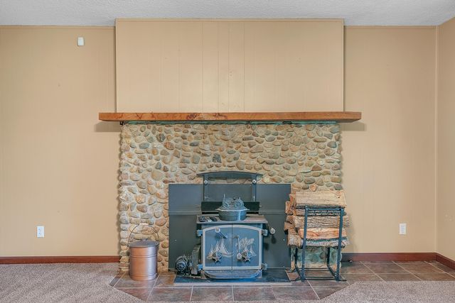 2204 S Meridian Road, Morocco, IN 47963