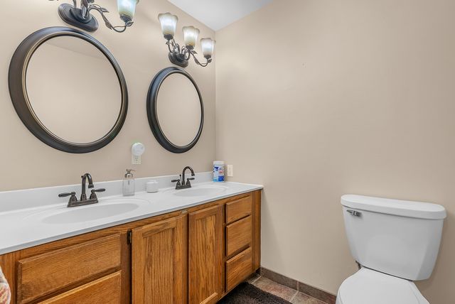 2204 S Meridian Road, Morocco, IN 47963