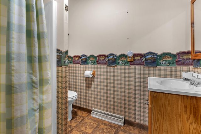 2204 S Meridian Road, Morocco, IN 47963