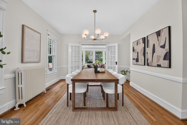 3933 LIVINGSTON ST NW, Washington, DC 20015