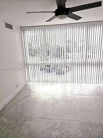2715 N Ocean Blvd 2E, Fort Lauderdale, FL 33308