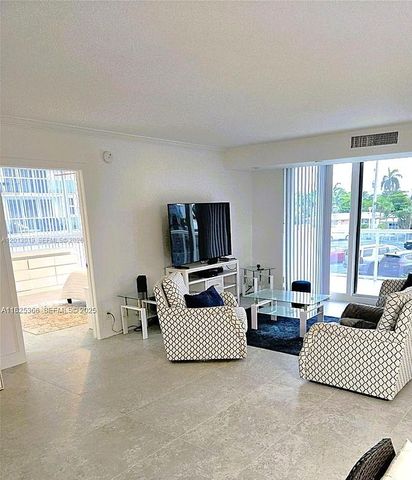 2715 N Ocean Blvd 2E, Fort Lauderdale, FL 33308