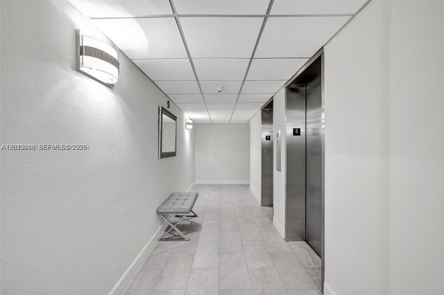 2715 N Ocean Blvd 2E, Fort Lauderdale, FL 33308