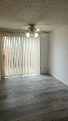 3812 Charbonnett Court, 4E, Columbus, OH 43232
