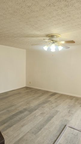 3812 Charbonnett Court, 4E, Columbus, OH 43232