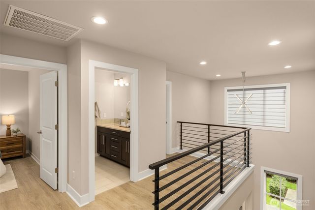 13227 111th Avenue NE, Kirkland, WA 98034