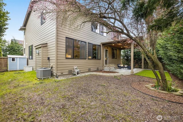 13227 111th Avenue NE, Kirkland, WA 98034