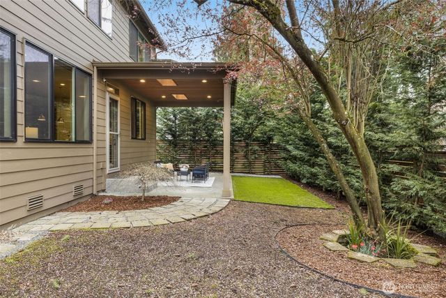 13227 111th Avenue NE, Kirkland, WA 98034