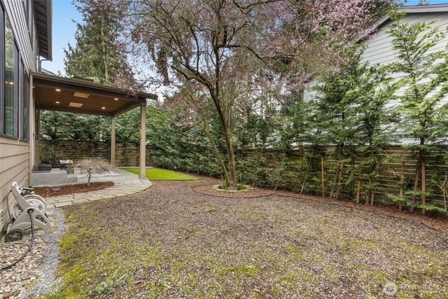 13227 111th Avenue NE, Kirkland, WA 98034